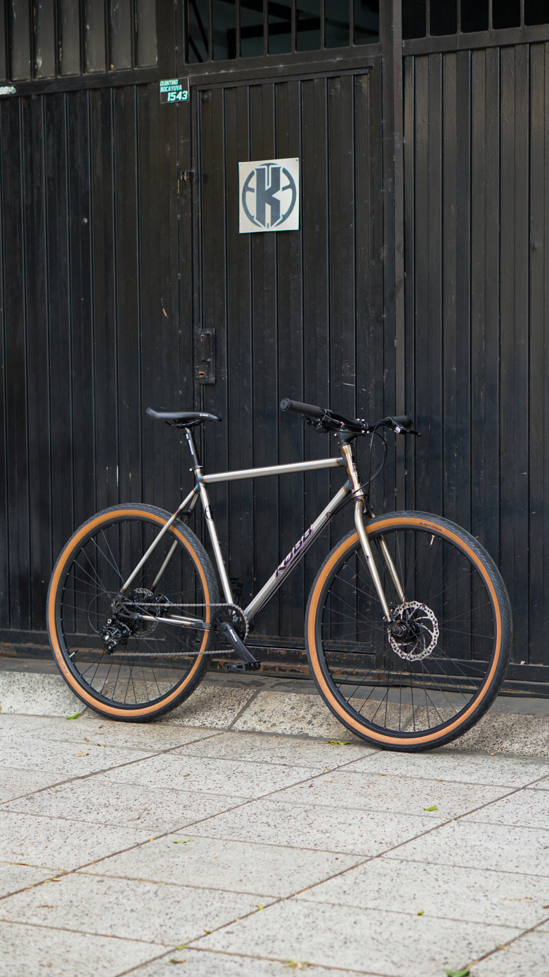 _DSC9488 R29 8v